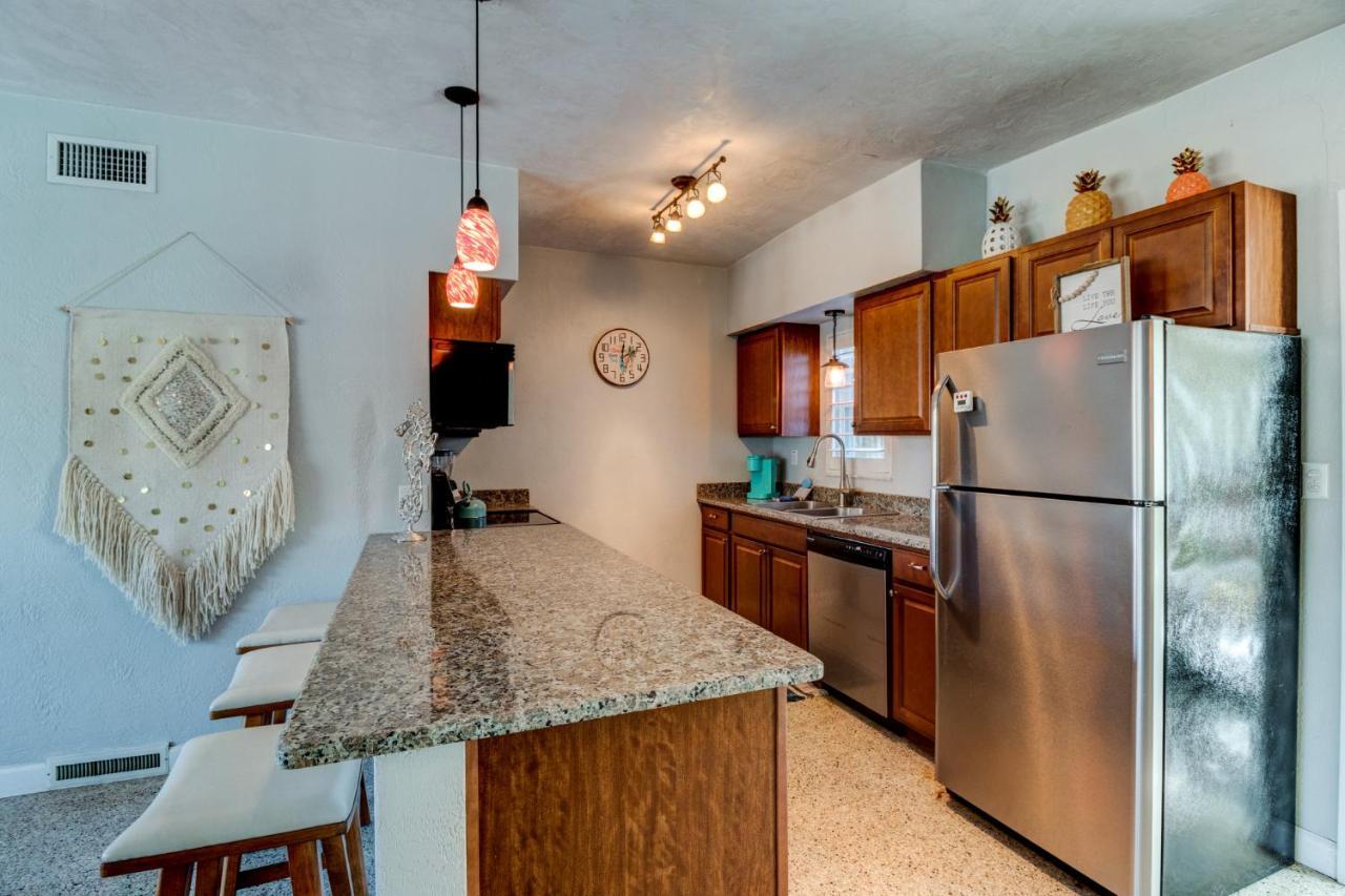 3 Bed 2 Ba Wifi Kitchen Walk To Beach Firepit Daytona Beach Eksteriør bilde