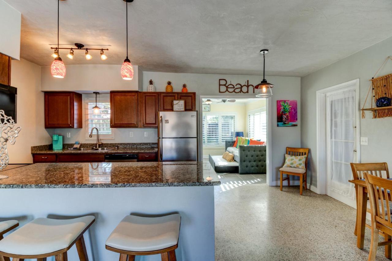 3 Bed 2 Ba Wifi Kitchen Walk To Beach Firepit Daytona Beach Eksteriør bilde